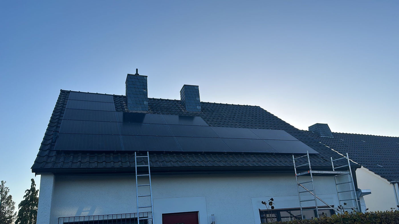 Ihr regionaler PV-Installateur für Bonn. Wir bieten schlüsselfertige Solaranlagen & Speicher inkl. Montage. 100 % Festpreis-Garantie, eigene Monteure. Jetzt anfragen!